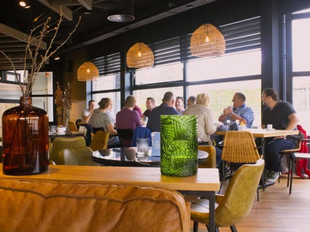 Ervaar 'Fryske Weelde' Op Vijf Sterren Vakantiepark De Kuilart Koudum Exterior foto